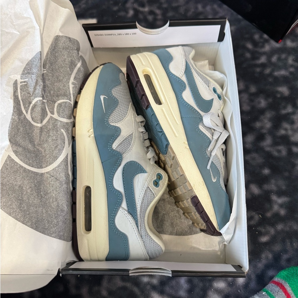 Air Max 1 patta blue colorway